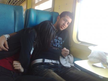 yo y ahlam en el tren