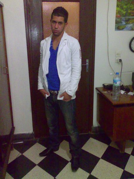 yo en la casa de mi tia salwa ben chekroun